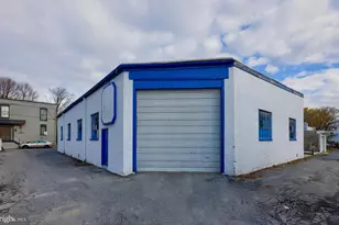 218 E Madison St, Lancaster, PA 17602 - Photo 2