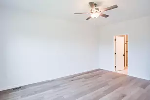 1231 Hershey Ln, Lancaster, PA 17601 - Photo 22