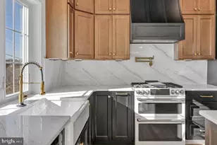 258 Weston Ter, Lititz, PA 17543 - Photo 4