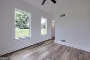 2012 Melody Ln, Lancaster, PA 17601 - Photo 6