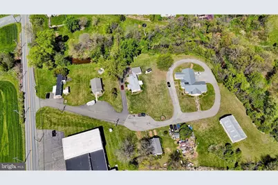 154 W Maple Grove Road, Narvon, PA 17555 - Photo 1