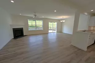 4326 Heather Ln, Columbia, PA 17512 - Photo 6