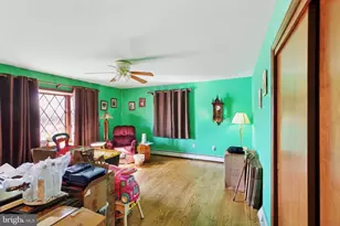 2453 Lincoln Hwy E, Lancaster, PA 17602 - Photo 10