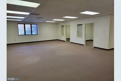 1891 Santa Barbara Drive #207, Lancaster, PA 17601 - Photo 8