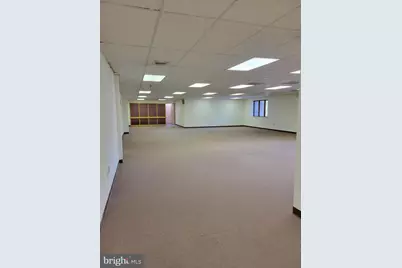 1891 Santa Barbara Drive #207, Lancaster, PA 17601 - Photo 6