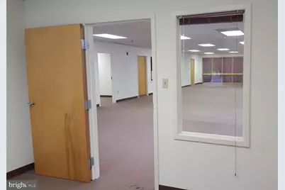 1891 Santa Barbara Drive #207, Lancaster, PA 17601 - Photo 12