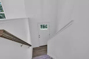 520 Betty Ln, Columbia, PA 17512 - Photo 4