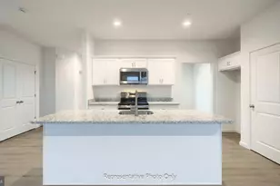 68 N Conifer Dr, Elizabethtown, PA 17022 - Photo 8