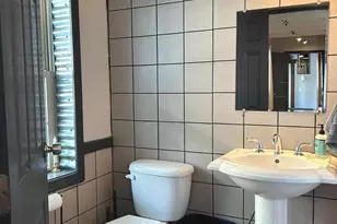 225 E King St, Lancaster, PA 17602 - Photo 10