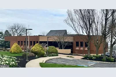 1905 Old Philadelphia Pike #201, Lancaster, PA 17602 - Photo 1