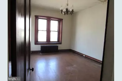 27 W Ferdinand Street, Manheim, PA 17545 - Photo 4