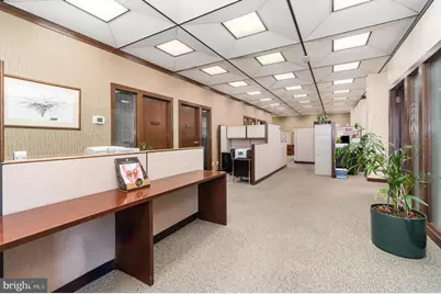 28 Penn Square #300-400, Lancaster, PA 17603 - Photo 14