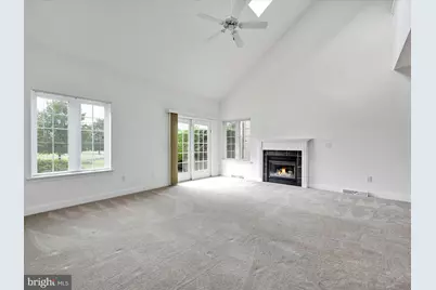 660 Woodfield Drive, Lititz, PA 17543 - Photo 4