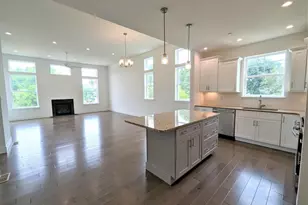 4333 Heather Ln, Columbia, PA 17512 - Photo 4