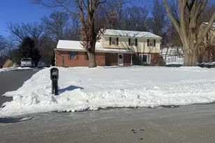 2343 Hancock Dr, Lancaster, PA 17601 - Photo 2