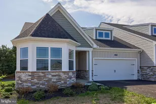 259 Bellaride Ln, Millersville, PA 17551 - Photo 2