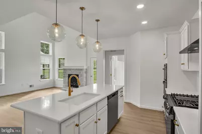 105 Village Drive, Millersville, PA 17551 - Photo 4