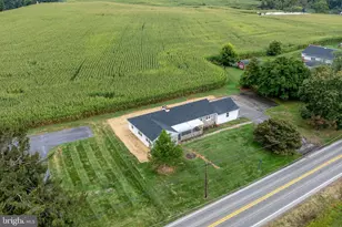 725 Marticville Rd, Pequea, PA 17565 - Photo 28