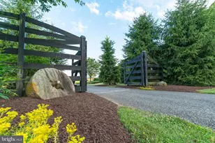 102 Jamesfield Pl, Manheim, PA 17545 - Photo 4