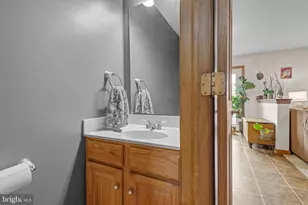 323 Enterprise Dr, Bird in Hand, PA 17505 - Photo 22