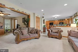 323 Enterprise Dr, Bird in Hand, PA 17505 - Photo 14