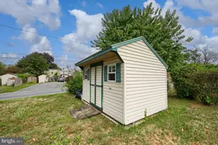 1127 Grinnell Ave, Columbia, PA 17512 - Photo 12