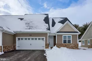 253 Bellaride Ln, Millersville, PA 17551 - Photo 1