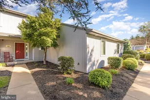 1523 Ridge Rd, Elizabethtown, PA 17022 - Photo 2