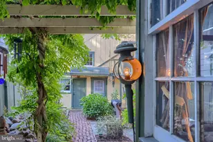 2 S Charlotte St, Manheim, PA 17545 - Photo 24