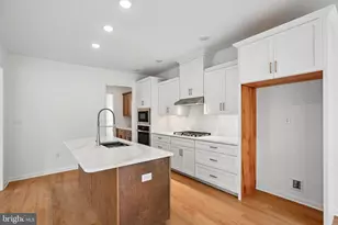 440 Parkside Wy, Lititz, PA 17543 - Photo 24