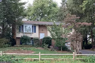 1318 Habecker Rd, Columbia, PA 17512 - Photo 1