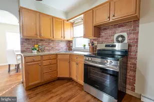 1110 Rohrerstown Rd, Lancaster, PA 17601 - Photo 4