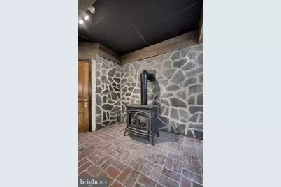 2435 Honeysuckle Lane, Lancaster, PA 17603 - Photo 32