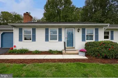 2435 Honeysuckle Lane, Lancaster, PA 17603 - Photo 2