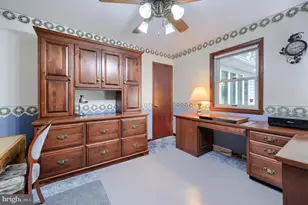 2435 Honeysuckle Ln, Lancaster, PA 17603 - Photo 26