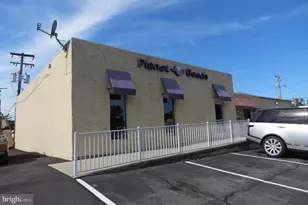 2000 Columbia Ave, Lancaster, PA 17603 - Photo 1