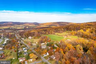 303 W Swartzville Rd, Reinholds, PA 17569 - Photo 12