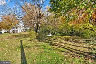 303 W Swartzville Rd, Reinholds, PA 17569 - Photo 14