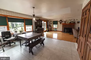 425 Mill Creek Rd, Bird in Hand, PA 17505 - Photo 8