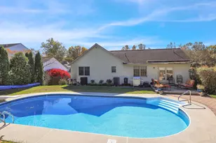 106 Westview Dr, Akron, PA 17501 - Photo 36