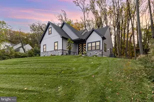 2808 Spring Valley Rd, Lancaster, PA 17601 - Photo 2