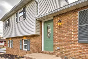 2640 Hemlock Dr, Columbia, PA 17512 - Photo 40