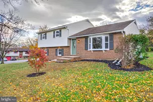 2640 Hemlock Dr, Columbia, PA 17512 - Photo 38