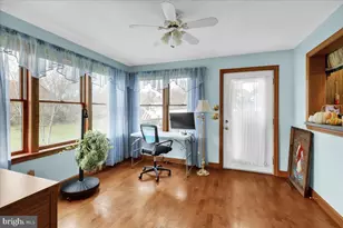 345 Village Spring Ln, Reinholds, PA 17569 - Photo 16