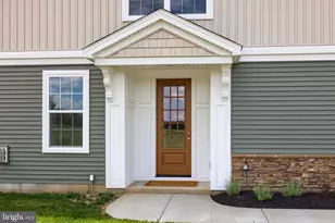 223 Bellaride Ln, Millersville, PA 17551 - Photo 4
