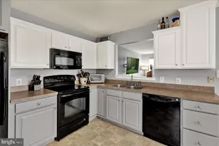 219 Heathersage Dr, Marietta, PA 17547 - Photo 12