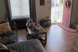 80 Diller Ave, New Holland, PA 17557 - Photo 2