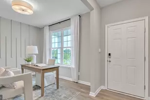 119 Erica Ln, Columbia, PA 17512 - Photo 2