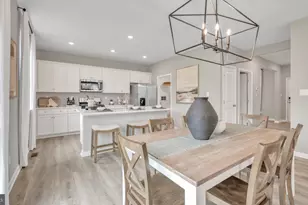 119 Erica Ln, Columbia, PA 17512 - Photo 8