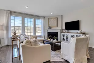 121 Erica Ln, Columbia, PA 17512 - Photo 12